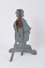 Chamboule-tout, 
figurine en bois découpé lithographié à décor de paysanne....