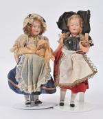 Petitcollin, Alsace Lorraine
Deux petites poupées régionales en celluloïd, traits peints....