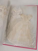 Mattel, Barbie, 16 robes de mariées, vers 1970-80. 
En l'état....