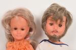 Bella, couple de grandes poupées mannequin
en plastique souple, yeux marron...