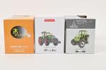 3 tracteurs agricoles, échelle 1:32, en boite, (petites usures) :
1006...