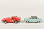 Deux voitures 1/43e : CORGI TOYS Datsun 240 Z, rouge...