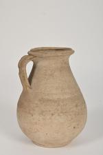 Cruche romaine en céramique
H. : 14,5 cm.

Expert : Cabinet Caillou
