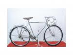 Vélo de cyclotourisme en aluminium c.1950