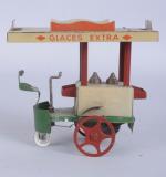 DFC, chariot de glacier
mécanique, en tôle imprimée vert, rouge et...