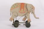 CIJ ? éléphant : beau jouet à traîner
en bois peint....