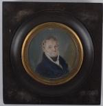 Ecole du XIXe siècle
Portrait d'homme à la cravate noire
Miniature à...