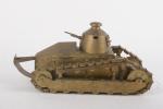 Belle maquette en bronze de char français
à chenilles, 1914-1918, portant...