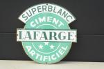Lafargue ciment artificiel, plaque émaillée en découpe, Emailleries du Loiret.
45...