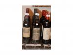 5 bouteilles, Léoville Barton, 1990, bon niveau, étiquettes sales.