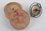 Gyroscope en métal (9,5x7,5 cm)
et une roulette en bois de...