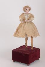La ballerine, petit automate fin XIXème 
représentant une danseuse tournant...