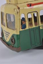 Joustra, trolley bus Gare-Mairie 
mécanique, en tôle peinte verte et...