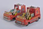 Japon, Excelo : American Circus
deux véhicules battery toys (incomplets). L....