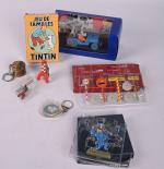D'après Hergé, Les aventures de Tintin, Jeep Atlas, 
pin's fusée,...
