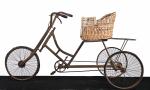 Monet-Goyon Vélo-fauteuil - c.1922
Vélo-tricycle fabriqué à partir de 1922 par...