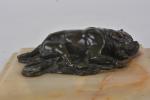 Alfred BARYE (1839-1882)
Dogue endormi
Epreuve en bronze à patine brun foncé...