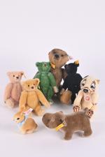 Steiff contemporain, cinq petits ours (environ 12 cm)
et trois animaux...