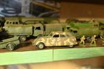 Principalement Solido, plus de 35 véhicules militaires
1/43ème : camions, porte-chars,...
