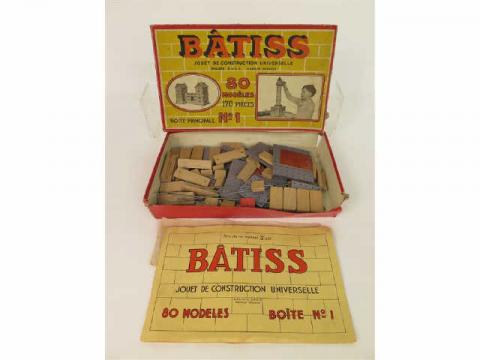 Jeux D'adresse Vintage En Tôle - Sport-trainer Ancien - Jouet D'imitation