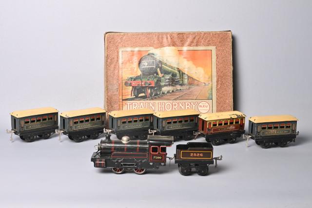 Coffret Train Hornby O Série M1 – Loco Tender 2528 Et Voiture Pullman – Occasion