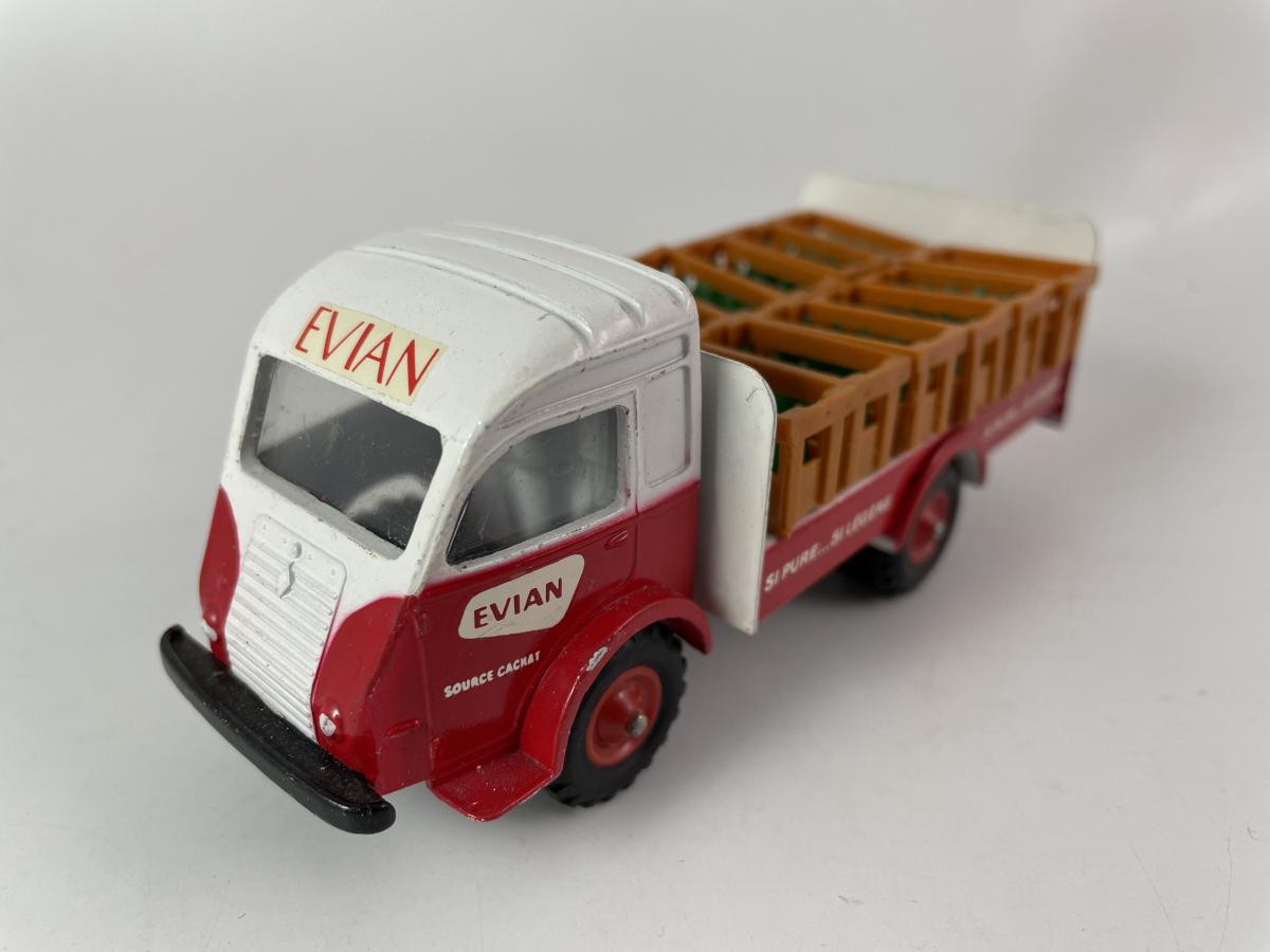 Camion Miniature Renault à L'échelle 1/43 - Couleur Verte - Excellent état - Neuf