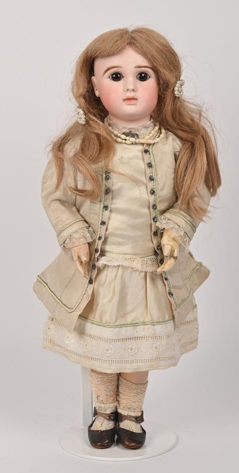 Poupée Ancienne Le Petit Parisien – Corps Steiner – Tête Porcelaine Unis – France 1930