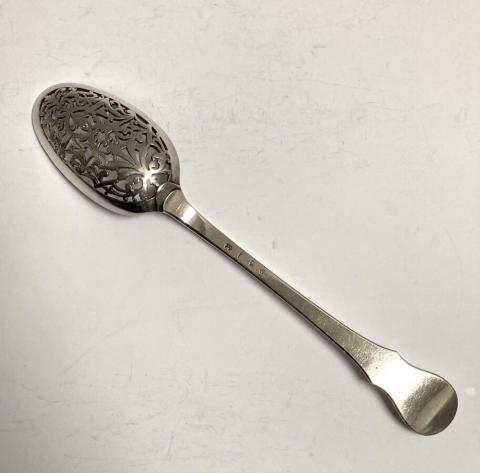 Cuillère standard en argent massif Perles