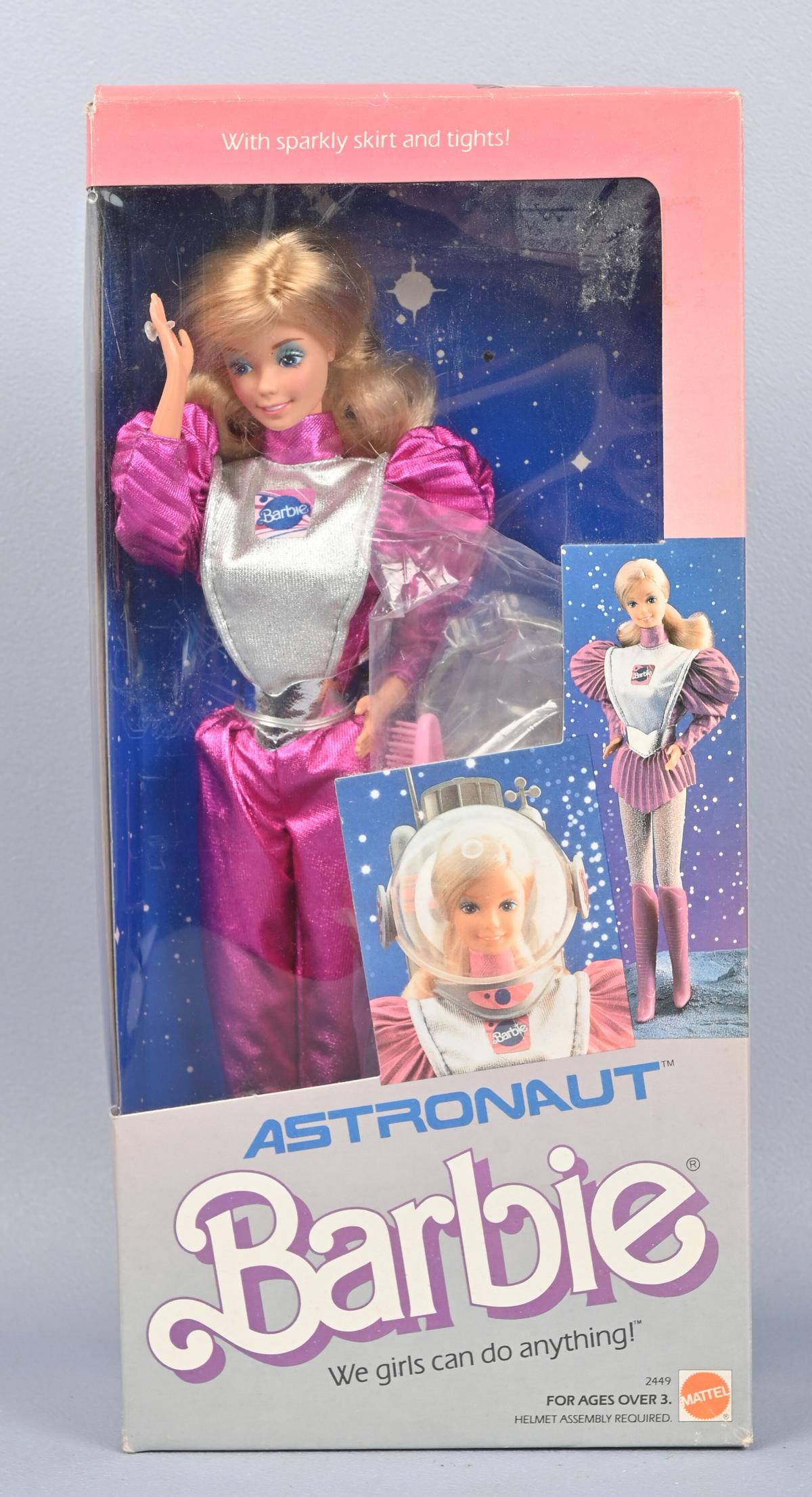 Mattel : Barbie St Trop : poupée mannequin et voilier