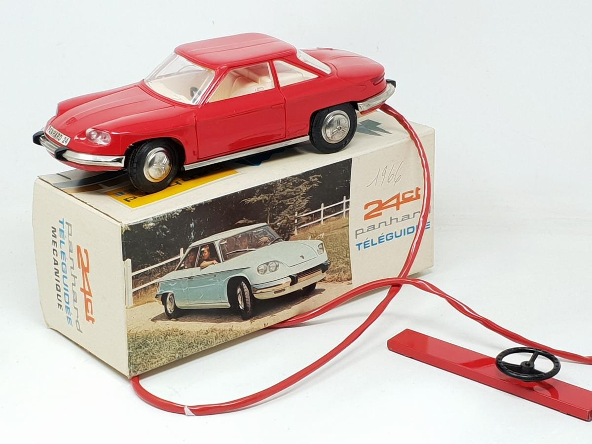Jouet Ancien CIJ Panhard – Voiture Mécanique En Tôle, France, Type JRD Jep