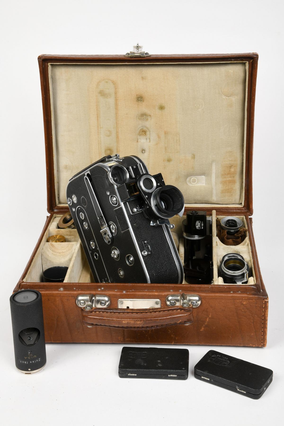 Appareils et accessoires photographiques, catalogue C 292 Fr