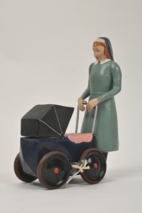 Jouet Ancien Personnage Femme Caricature En Celluloïd – Années 20