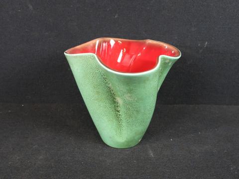 ANCIEN PETIT VASE En Faience Vallauris décor fleurs Fait Main Signé EUR