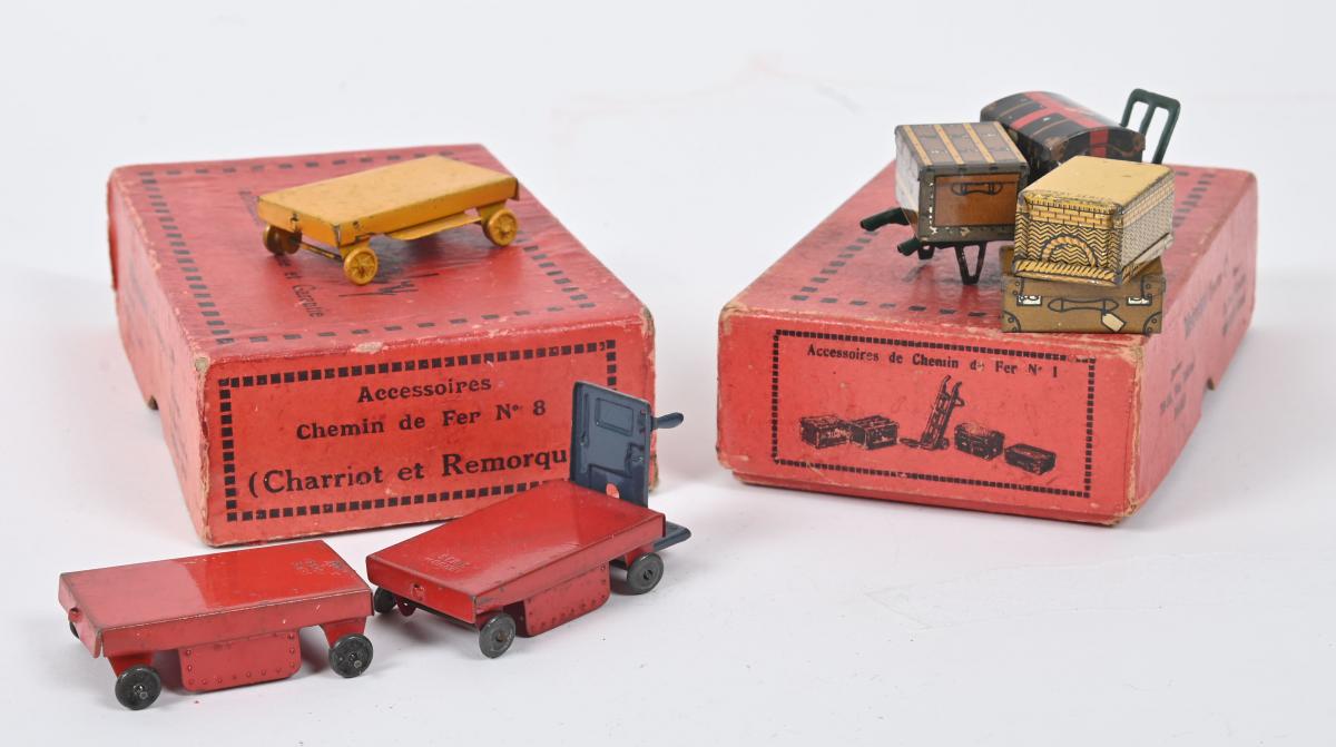 Petit Chariot De Gare En Métal Repeint, 11 Cm, Origine Allemagne, Vintage