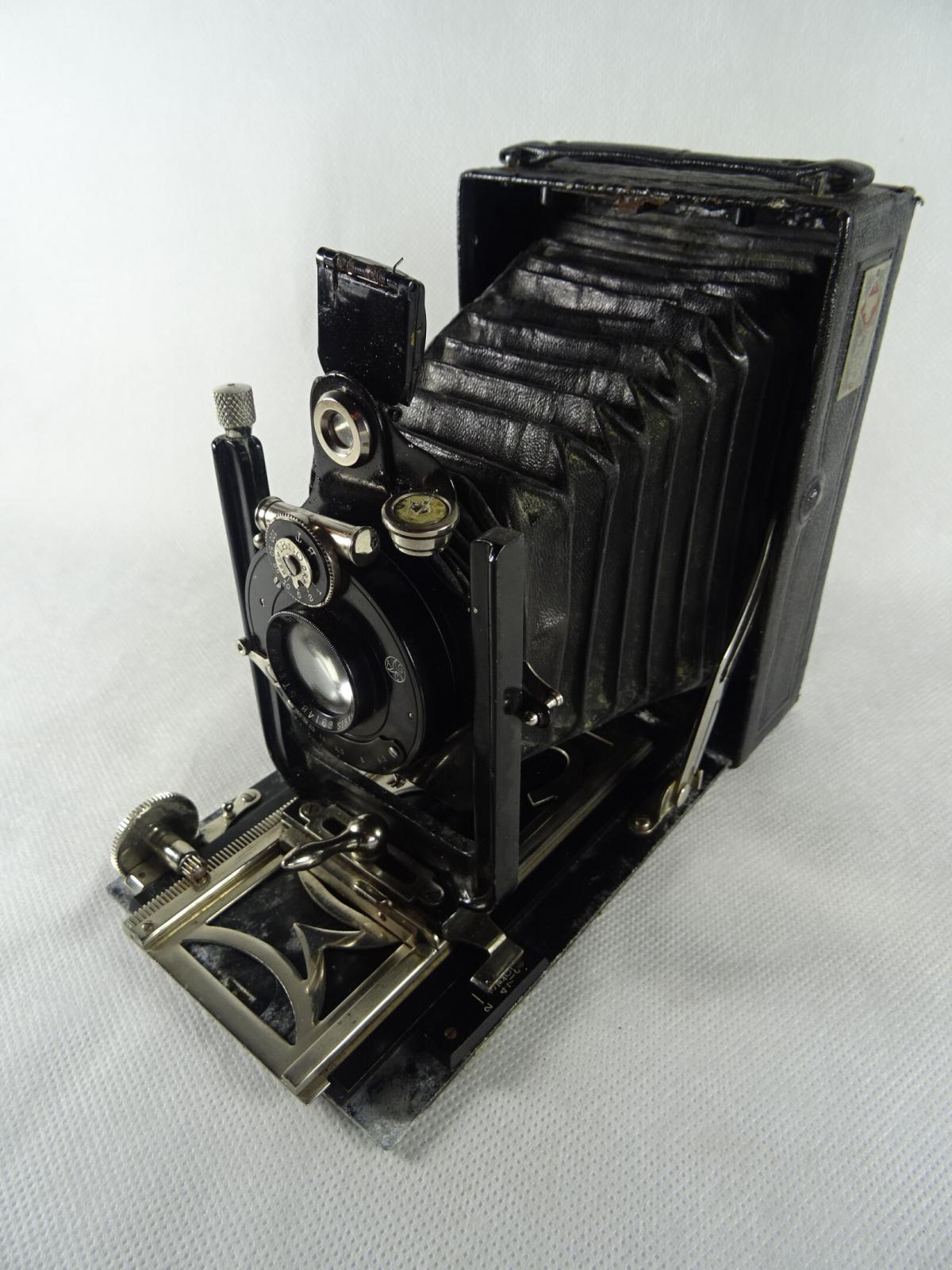 Objectif Ancien Pour Chambre Photographique Scientifique – Signé – Pièce Vintage