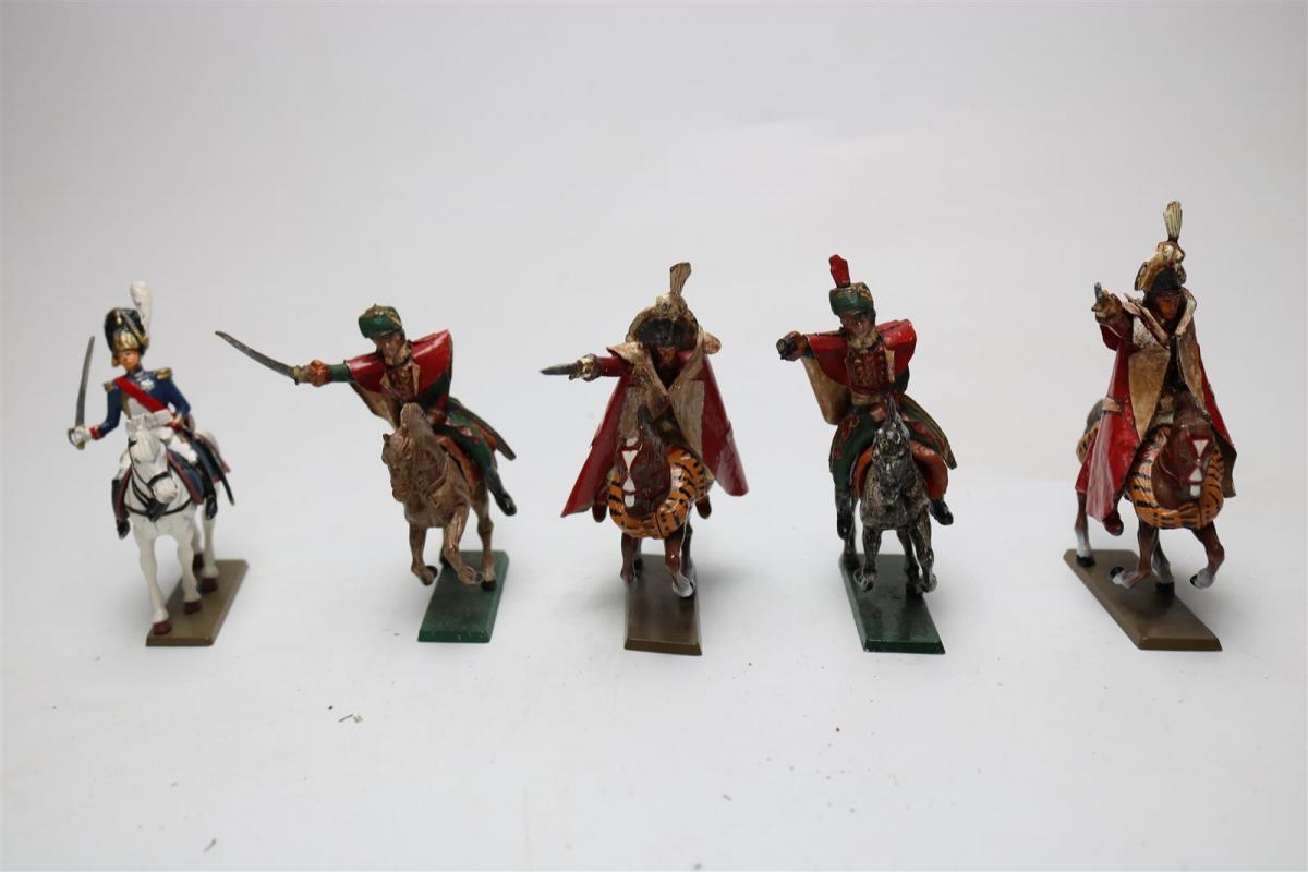 Jouet : Soldats de plomb : DELPRADO(37) et C.B.G. HACHETTE (38) Bel état