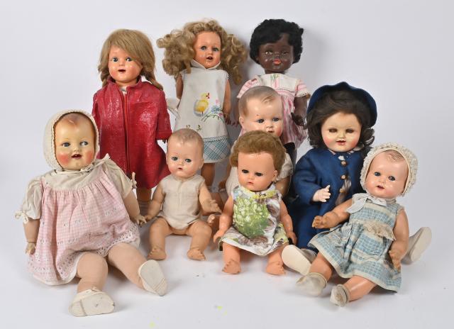Neuf poupons ou bébé Raynal état moyen, différents modèles, en rhodoïd