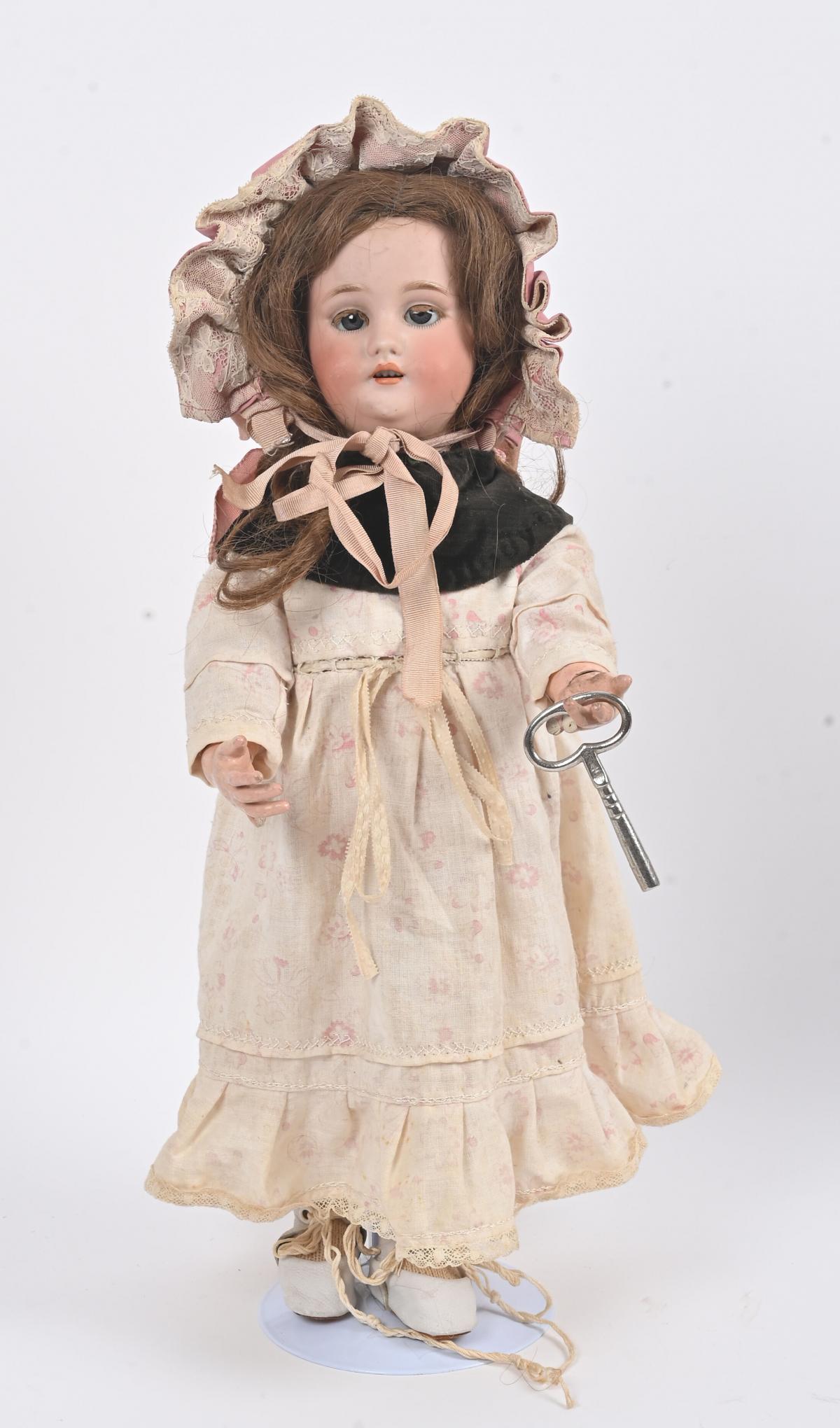 Poupée Ancienne Marcheuse – Moule 230 – À Restaurer / Collection