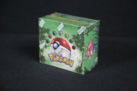 Display Pokémon - Acheter une boîte de boosters Pokémon