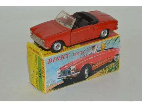 DINKY TOYS ET JOUETS ANCIENS