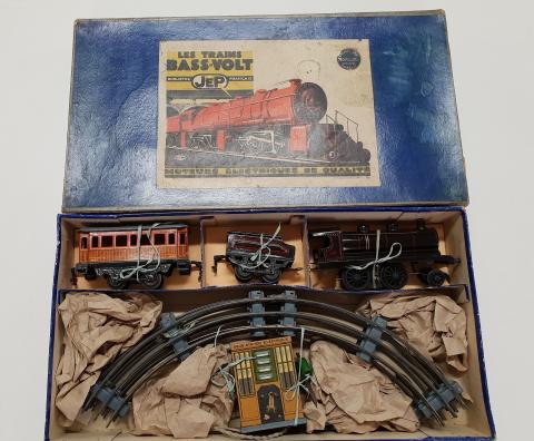 Livre Trains miniatures en modèle réduits jouet ancien tôle