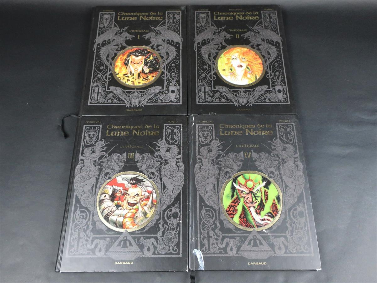 Les Chroniques De La Lune Noire Tome 1