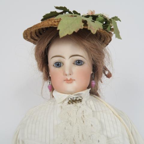Ancien Présentoir De Petites Poupées – Jouet De Bazar Vintage En Plastique