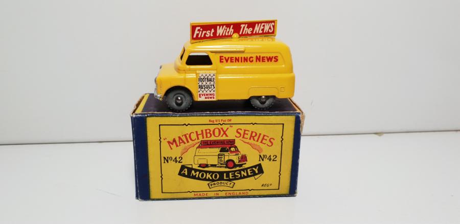 Matchbox Coffret 5 Véhicules Miniatures Mattel, Modèle Aléatoire