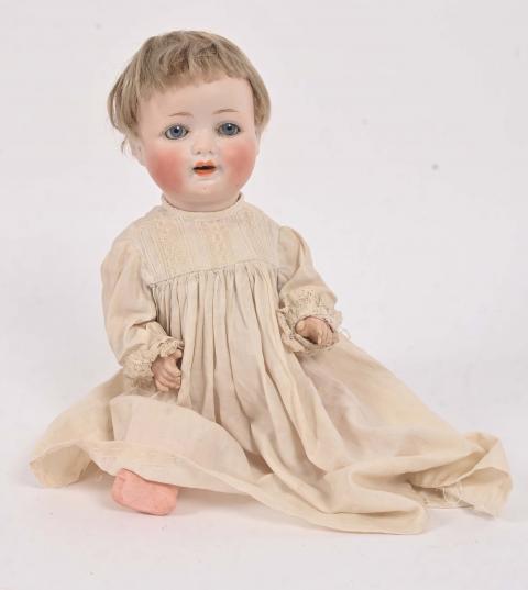 ANCIENNE POUPEE TETE /Pied/ Main/ En Biscuit Ou Porcelaine ? Corp Tissu