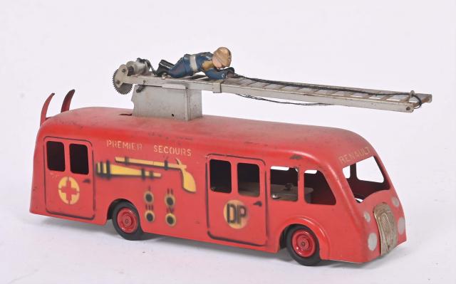 RENAULT Auto pompe pompier CIJ en tole Made in France