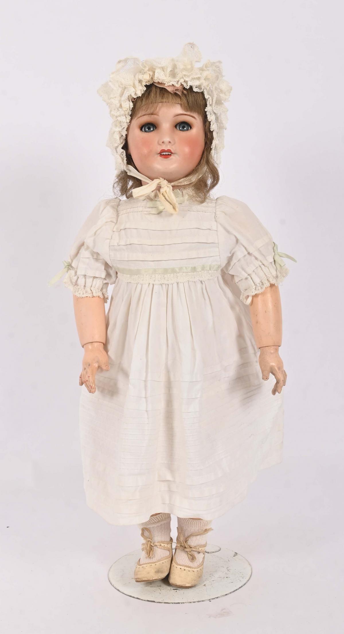 poupee de la SFBJ unis France 301 71-149 taille 7 poupee de la SFBJ unis France 301 71-149 taille 7