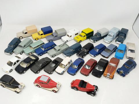 Dinky Toys N°90A – Rouleau Compresseur RICHIER – Échelle 1/43 – Jaune – Occasion Très Bon état