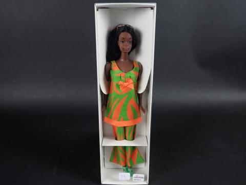 MATTEL JAPON EXCLUSIF Reina School Girl amie de Barbie 1999 cheveux MATTEL JAPON EXCLUSIF Reina School Girl amie de Barbie 1999 cheveux