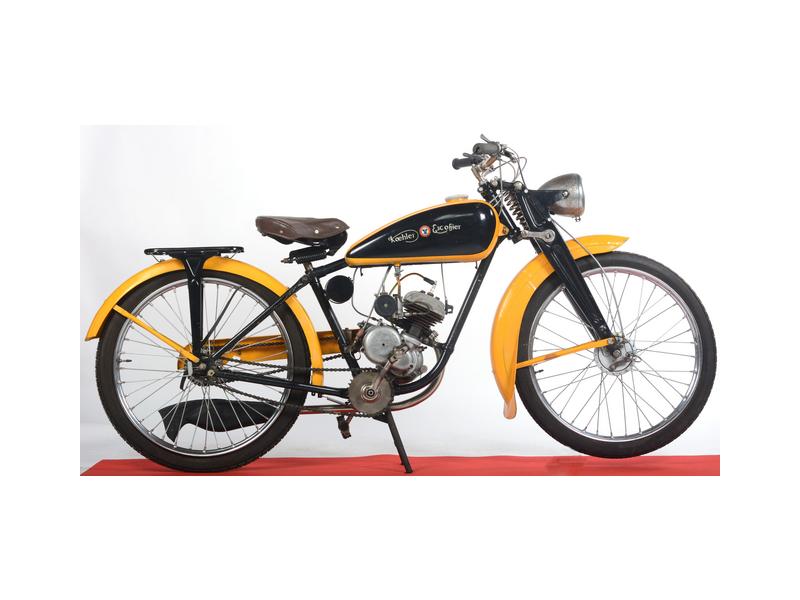 Moto De Cascade Rc À Grande Vitesse Pour Garçons, 1935-37